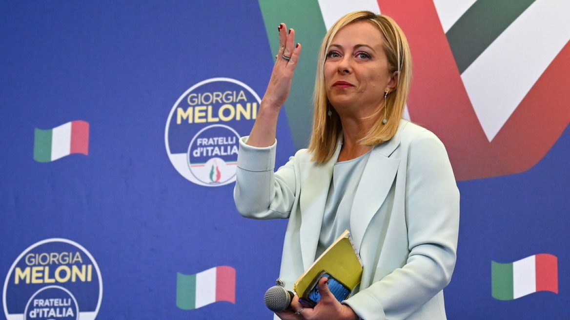 Οι Ευρωπαίοι εθνικιστές πανηγυρίζουν τη νίκη της ακροδεξιάς Μελόνι