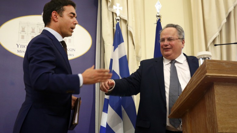 Η ΠΓΔΜ στο ΝΑΤΟ μόνο αν επιλυθεί το ζήτημα της ονομασίας, ξεκαθαρίζει ο Νίκος Κοτζιάς