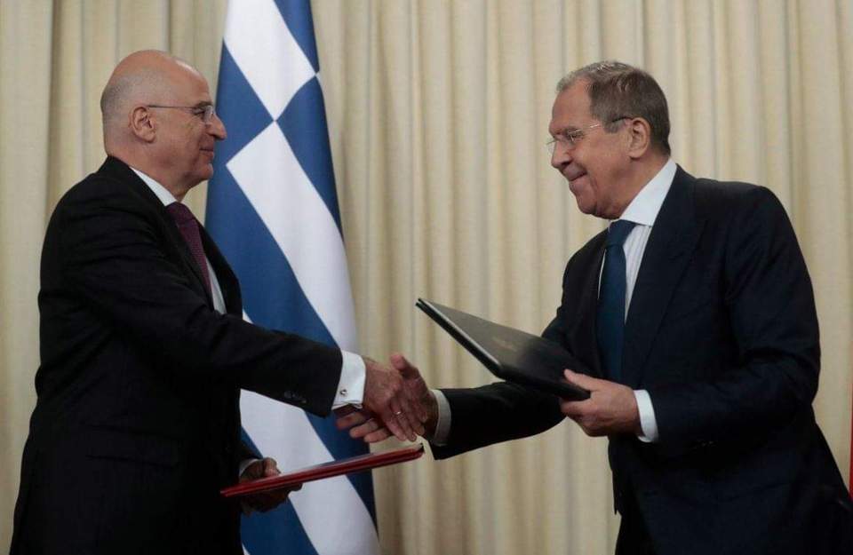Δένδιας σε Λαβρόφ: Εναρξη νέου κεφαλαίου στις σχέσεις Ελλάδας - Ρωσίας