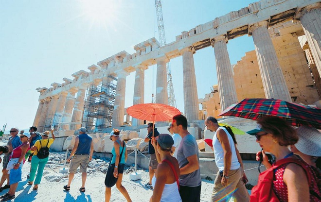 Η Ελλάδα λέει ότι η ανάκαμψη του τουρισμού θα βοηθήσει να μειωθεί το κόστος της ενεργειακής κρίσης