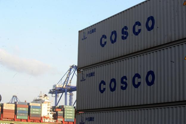 Cosco: Σχεδιάζει επέκταση των δραστηριοτήτων του Πειραιά μέσω dry ports στο Θριάσιο