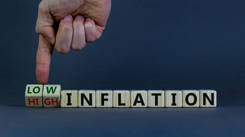 Θα μείνει για δεκαετίες υψηλός ο πληθωρισμός; Ένας επιφανής οικονομολόγος απαντά καταφατικά