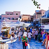 Τι μπορεί να ανακόψει την απογείωση του ελληνικού τουρισμού
