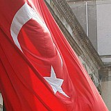 Τουρκία: Βουτιά σε χρηματιστήριο και ομόλογα, με τον Ερντογάν φαβορί στον β’ γύρο