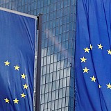 Yποχώρησε η καταναλωτική εμπιστοσύνη στην ευρωζώνη τον Αύγουστο