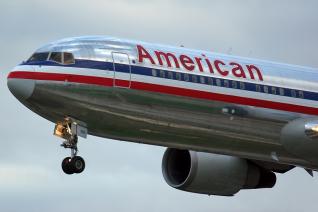 HΠΑ: Ενίσχυση ύψους $25 δισ. στις αμερικανικές αεροπορικές εταιρείες