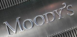 Θετικές διατηρεί τις προοπτικές των ελληνικών τραπεζών η Moody's