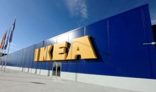 Τι γυρεύουν τα IKEA στο Mall;