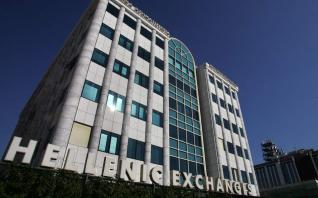 XA: Στο 50,8% μειώθηκαν οι συναλλαγές των ξένων τoν Ιανουάριο