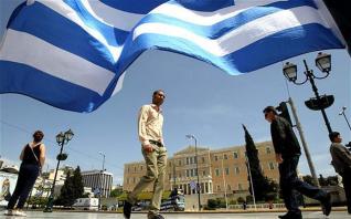 Μικρό καλάθι κρατούν οι αναλυτές για την πορεία της ελληνικής οικονομίας