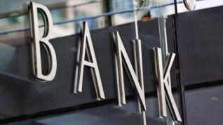 «Καμπανάκι» Στουρνάρα για τράπεζες: Εξι κινήσεις προετοιμασίας