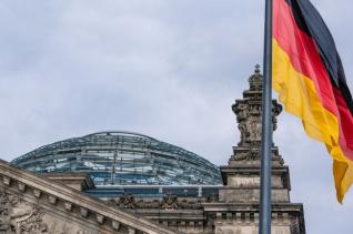 Γερμανία: Ύφεση «δείχνει» και ο δείκτης επιχειρηματικού κλίματος Ifo