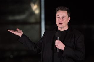 Elon Musk: Ξεπέρασε τον Bill Gates, στη δεύτερη θέση των πλουσιότερων ανθρώπων του κόσμου