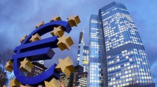 Reuters: Η ΕΚΤ θα υλοποιήσει το πρόγραμμα αγοράς ομολόγων χωρίς τη Bundesbank