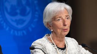 Lagarde: Η Ευρωζώνη πρέπει να τονώσει την εσωτερική ζήτηση