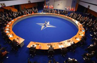 Η Σύνοδος Κορυφής του ΝΑΤΟ και τα διάφορα σενάρια που αναμένεται να «παιχτούν»