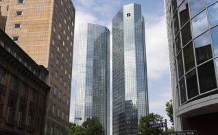 Σε κατακόρυφη πτώση η μετοχή της Deutsche Bank