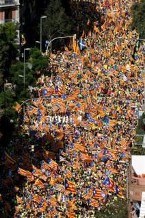 Η Βαρκελώνη εκβιάζει, η Μαδρίτη απειλεί
