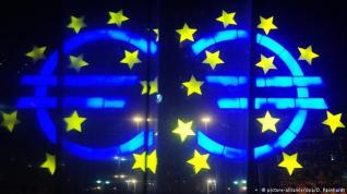 DW: Το ισχυρό ευρώ δεν ενοχλεί την ΕΚΤ