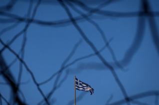 Der Spiegel: Ανακάμπτει η ελληνική οικονομία, όμως έχει ακόμη δρόμο