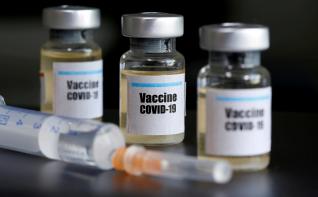 Επικεφαλής των ερευνών του εμβολίου της Οξφόρδης: Απίθανη μια αναζωπύρωση της πανδημίας