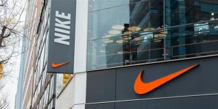 Παγώνει αναπτυξιακά σχέδια στην Ελλάδα η Nike
