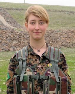 Από το Σάσεξ στην Αφρίν, η Aγγλίδα που σκοτώθηκε στο πλευρό των Κούρδων