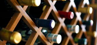 Όλο και καλύτερα για τα ελληνικά κρασιά και τις εξαγωγές τους