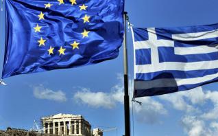 UniCredit: Τα τρία "όπλα" που θα στηρίξουν την ανάκαμψη της Ελλάδας και θα οδηγήσουν σε εκτόξευση της οικονομίας το 2022