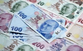 Προειδοποίηση από Moody’s στην Τουρκία για τη λίρα